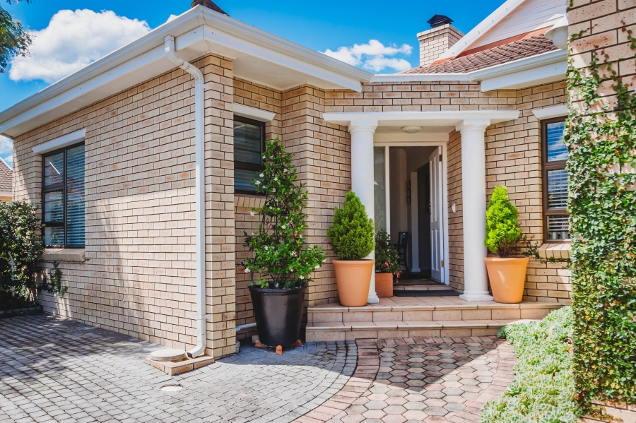 3 Bedroom Property for Sale in Camphersdrift Western Cape